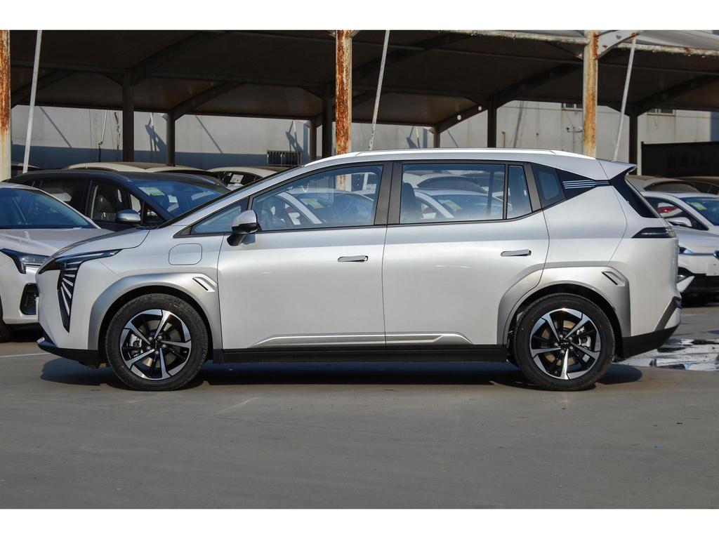 Compatible with new energy vehicles: AION wheels, 17-18 inch Aion Yplus, Aion VS aluminum rims, and spare tires.