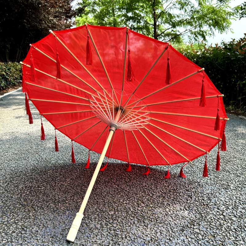Traditional Hanfu Umbrella with Tassels for Women's Costumes and Children's Photoshoots
