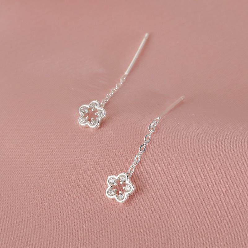 

Серьги с циркониевыми цветами и бахромой, легкая роскошь, высококлассные серьги, модные, простые и универсальные, нишевые серьги, женские