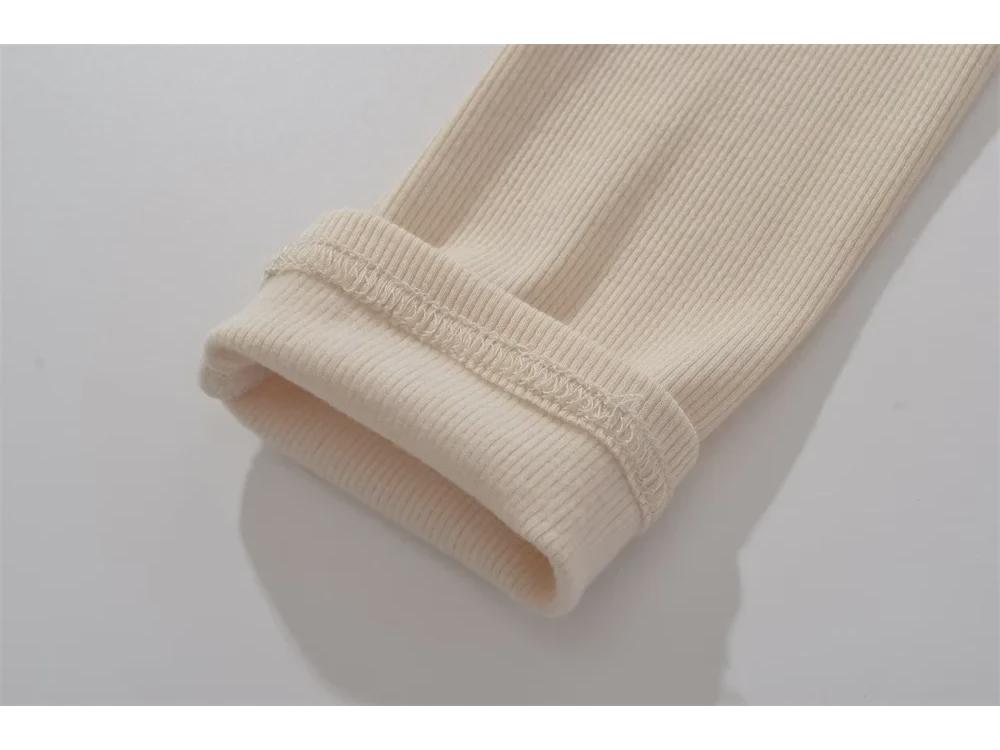 Dámské body s fleecovou podšívkou: Sexy, přiléhavá základní vrstva