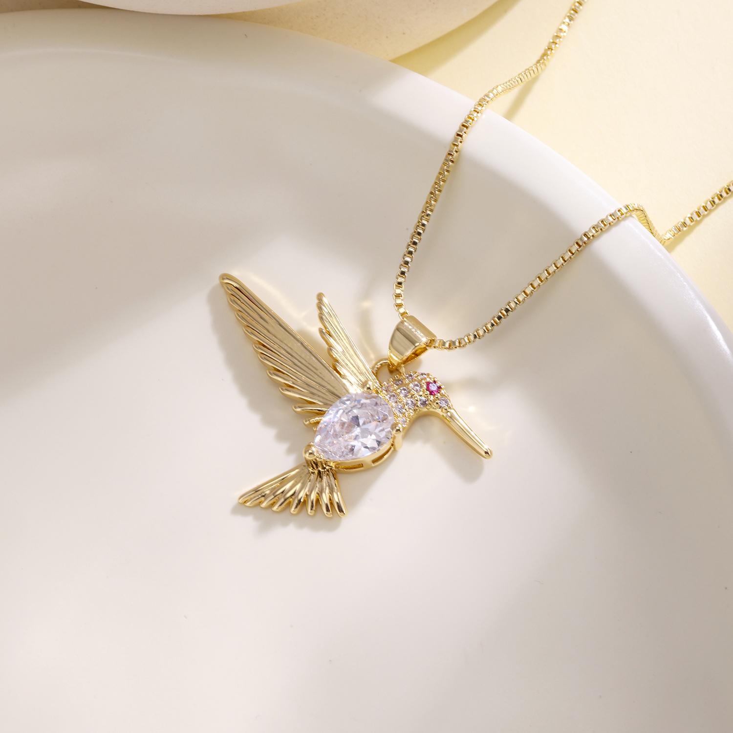 Nidin Shiny Cubic Zirconia Hummingbird Pendant Necklace Crystal Bird Neck Chain Cute Animal Jewelry For Women Party Wedding Gift