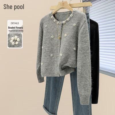 Elegant Floral Beaded Knit Cardigan