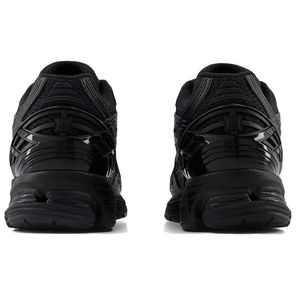 Nové New Balance 1906U Triple Black M1906NJ