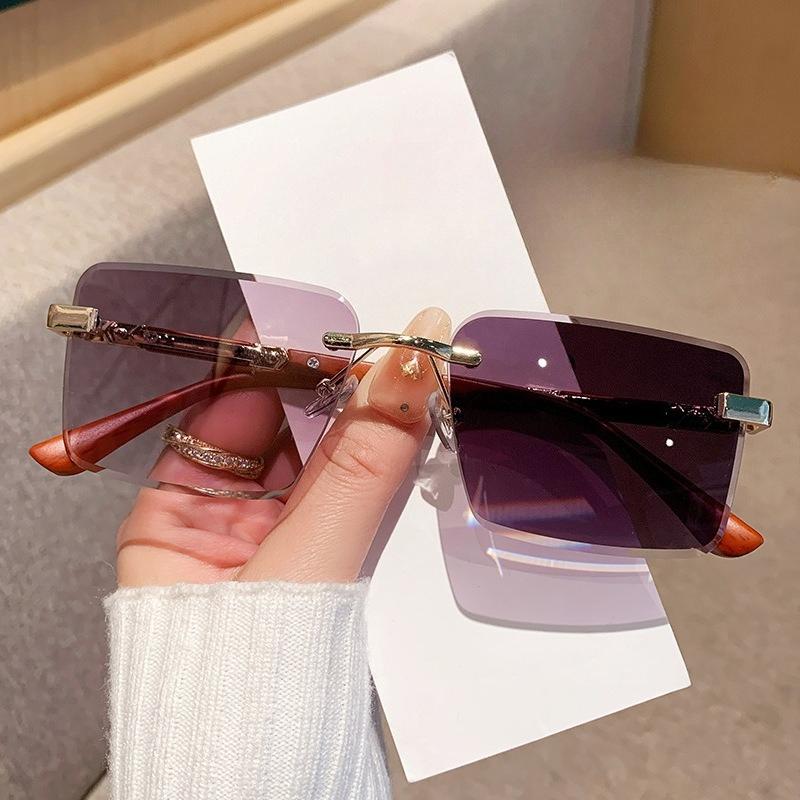 

Trendy Outdoor Photochromic Frameless Sunglasses Stylish Square Frames Mountain Climbing Camping Beach UV Resistant Glasses