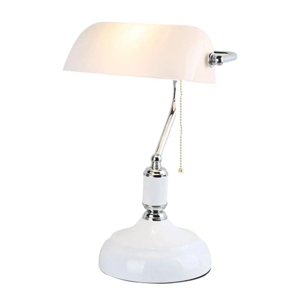 Bank Table Lamp European Style Glass Lamp Retro Office Desk Lamp Antique Copper Living Bedroom Decorative Bedside Floor Lamps