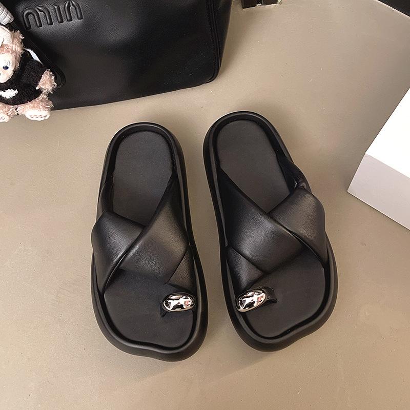 Muffin platform slippers women's outer wear summer new high-end fashion set toe beach sandals