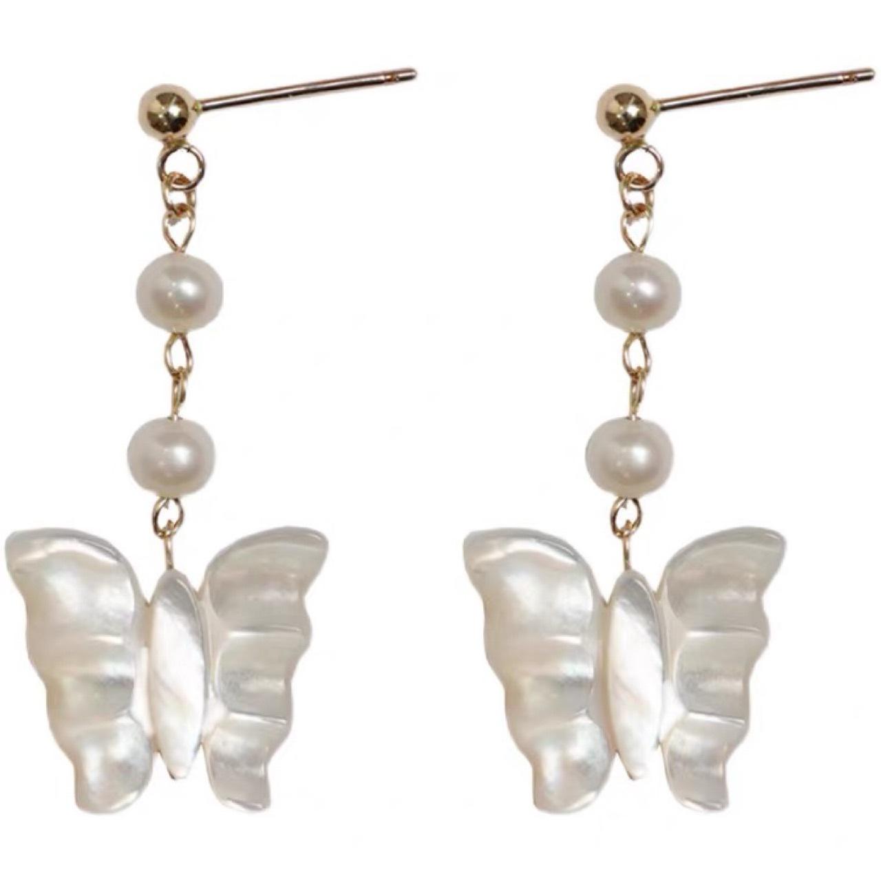 

Super fairy pearl shell butterfly ins earrings women s design pearl stud earrings new trendy skirt matching Silver needle