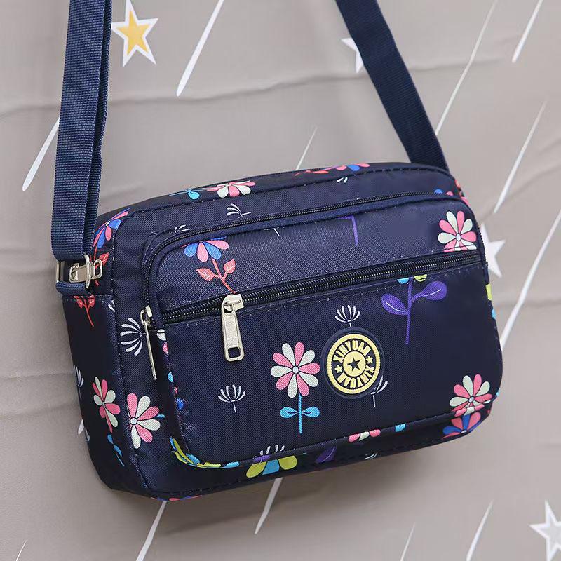Floral Oxford Cloth Crossbody Bag for Women - Versatile Canvas Bag for Moms and Seniors