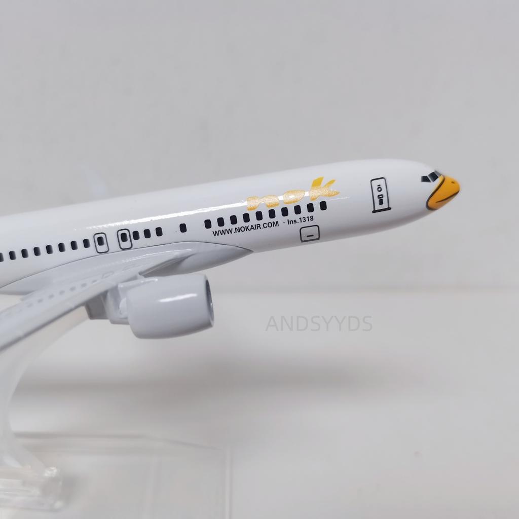 Aircraft Metal 16cm B737 nok Airways White Bird Model 1/400 Scale Airplane Diecast Alloy Plane Model Desktop decor