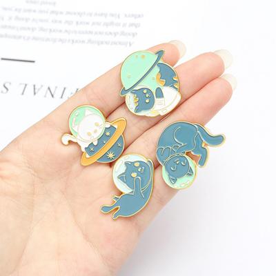 Cute Animal Brooch Planet Space Kitten Badge Cat Pin For Lapel Shirt Bag Jewelry Gift For Friends