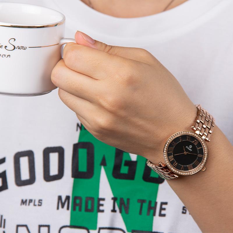 Start Moda kadın saati Kuvars İzle Zarif Roma Alfabesi Kadran Metal kadın saati Çeşitli Renkler