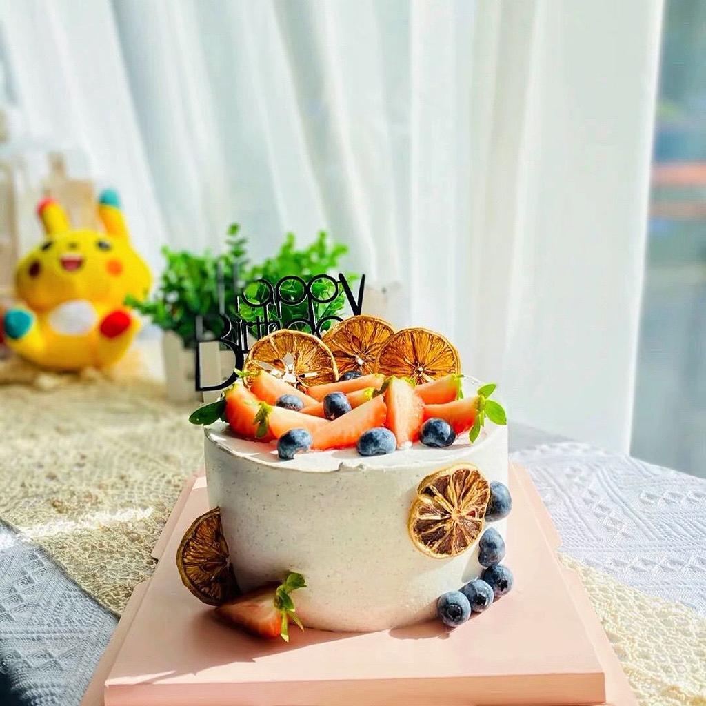 Simulated Birthday Cake Model Crafts Fake Fruit Cake Mold Decoration Shop Window Sample Display Home Ornaments Photography Props