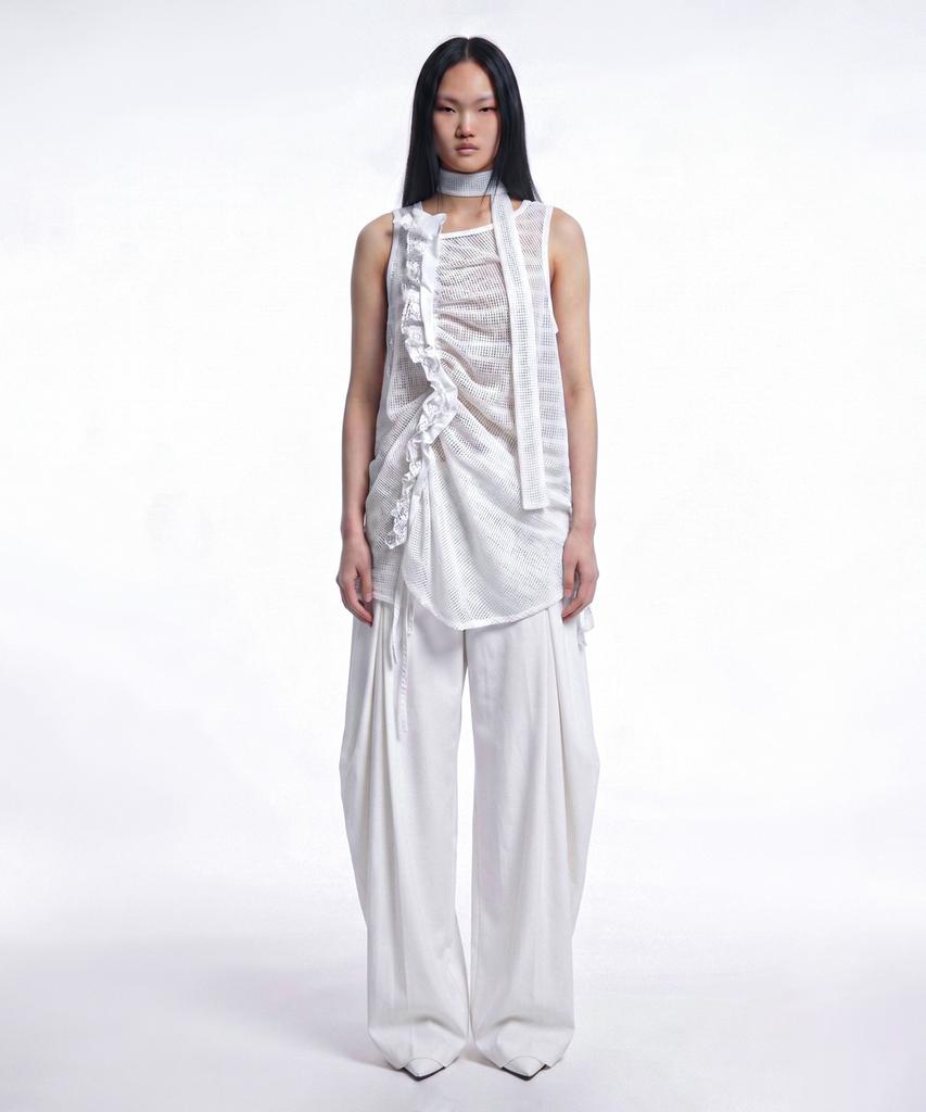 Jeongdo Mash Flowing Sleeveless. White