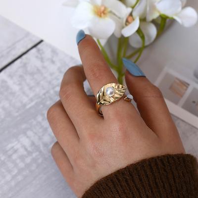 New Women's Ring European and American Light Luxury Simple Personality Ring Female Leaf Ins Opening Pearl Index Finger Ring Female