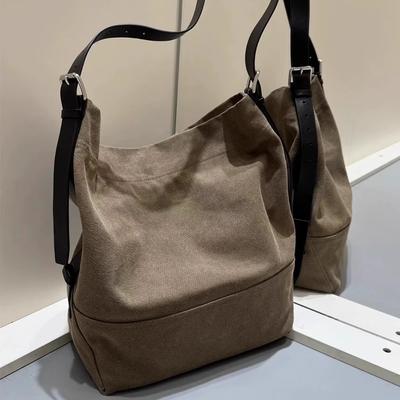 Damentaschen – Geräumige Taschen