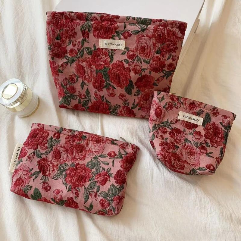Vintage Makeup Bag Dark Red Floral Jacquard Fabric Cosmetic Pouch Women's Zip Square Clutch Handbag for Toiletries Storage