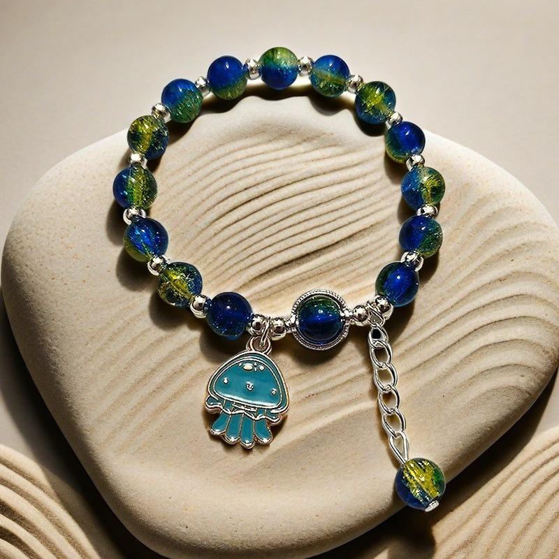Daisy Popcorn Beaded Bracelet: Elegant Women's Hand Jewelry
