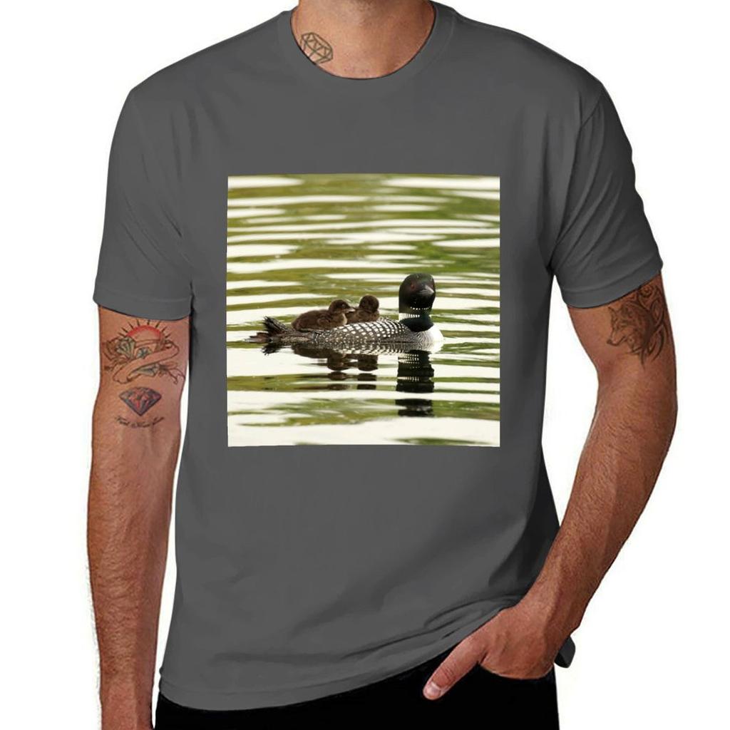Mom and her twin loon chicks TShirt Big and Tall Loose Fit TShirt