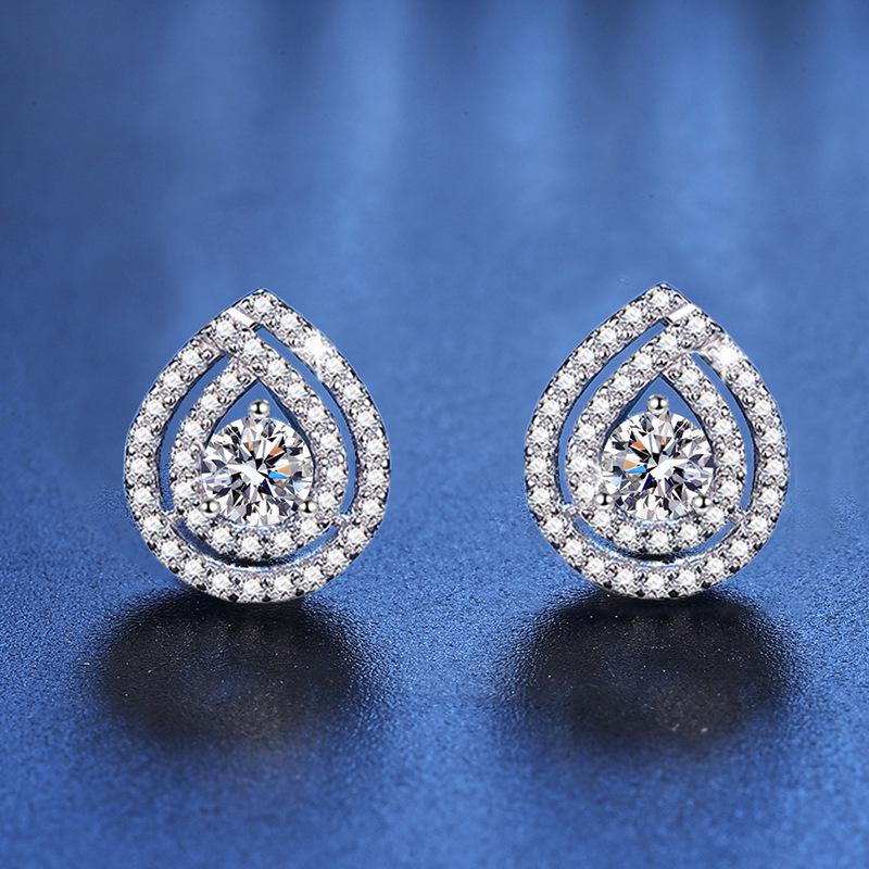 

925 Sterling Silver Moissanite Pear-Shaped Double Heart Stud Earrings - Light Luxury Japanese and Korean Style. 50 Points Zircon