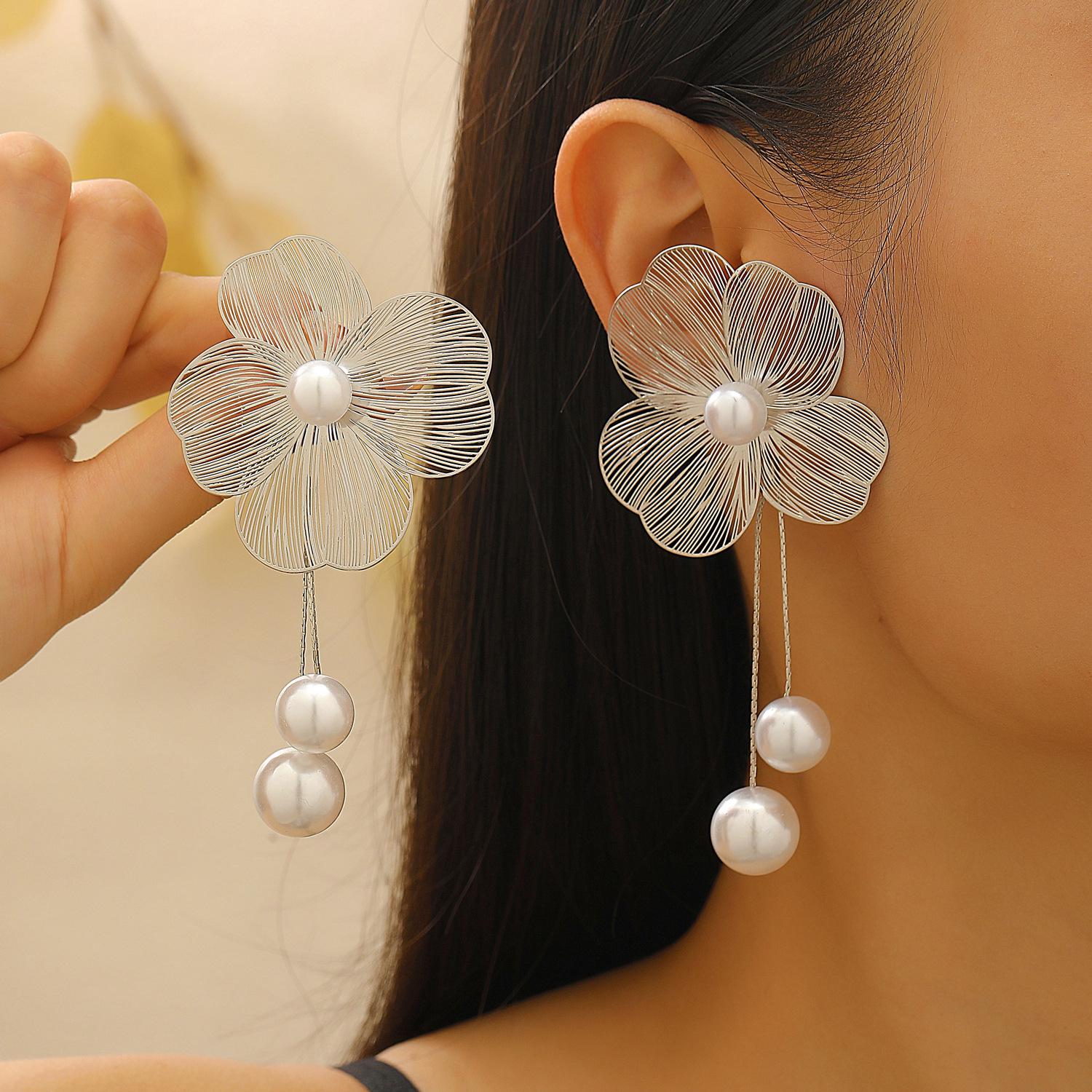 

Изысканный 3D полый цветок серьги-пусеты ожерелье - Элегантные европейские и американские дизайнерские украшения для женщин