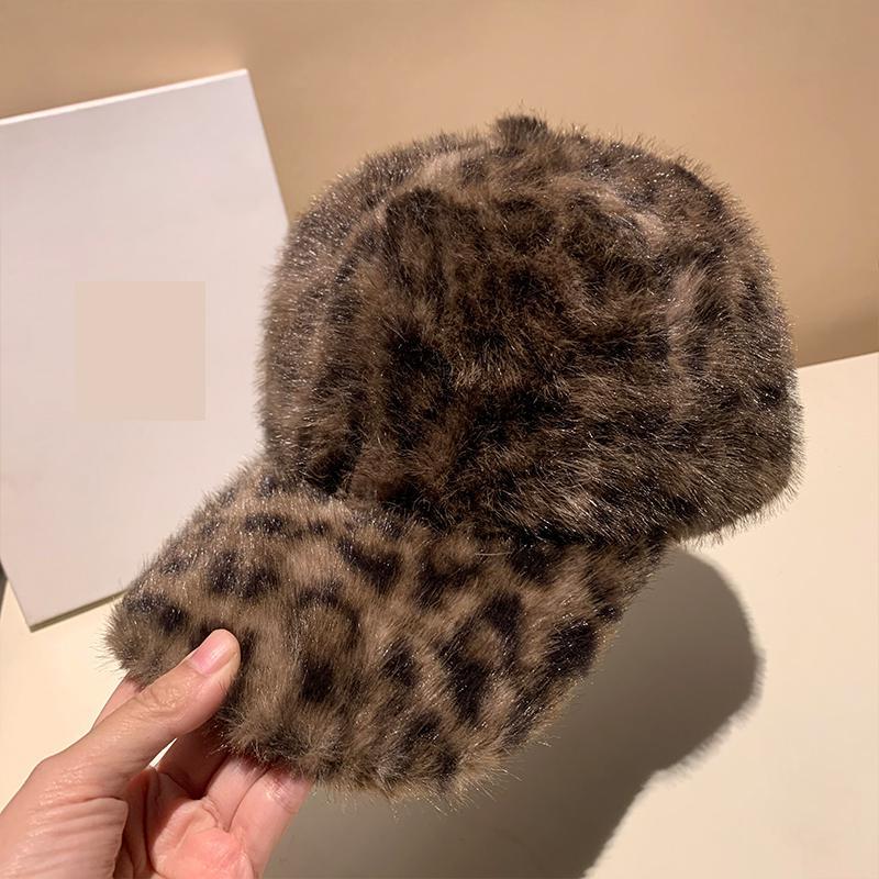 Leopard Baseball Cap Winter Hats For Women Plush Faux Fur Thickened Keep Warm Caps Women Outdoor Windproof Sunshade Vintage New
