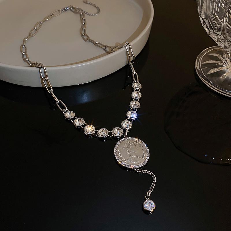 Titanium Steel Black Heart Pendant Necklace - High-End Niche Design Sweater Chain