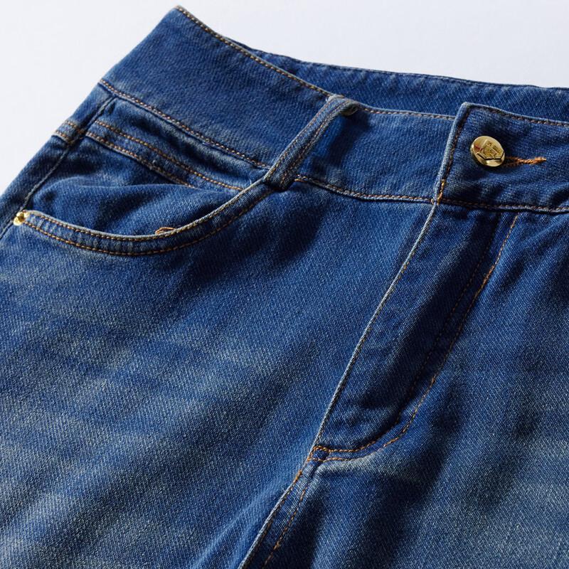 Women's Elastic Flared Jeans