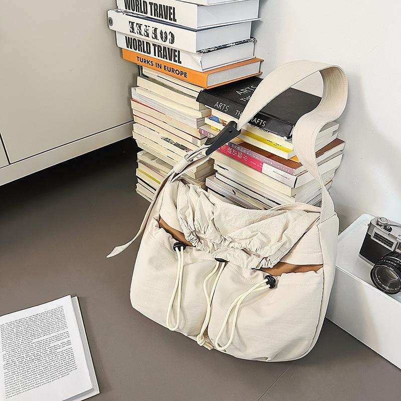 Crossbody bag, men's trendy brand, large capacity, wide shoulder strap, drawstring, mouth bag, messenger bag, school bag, travel shoulder bag.