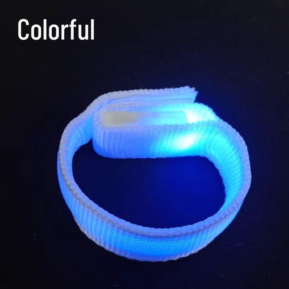 Dobíjecí LED sportovní náramek měnící barvu