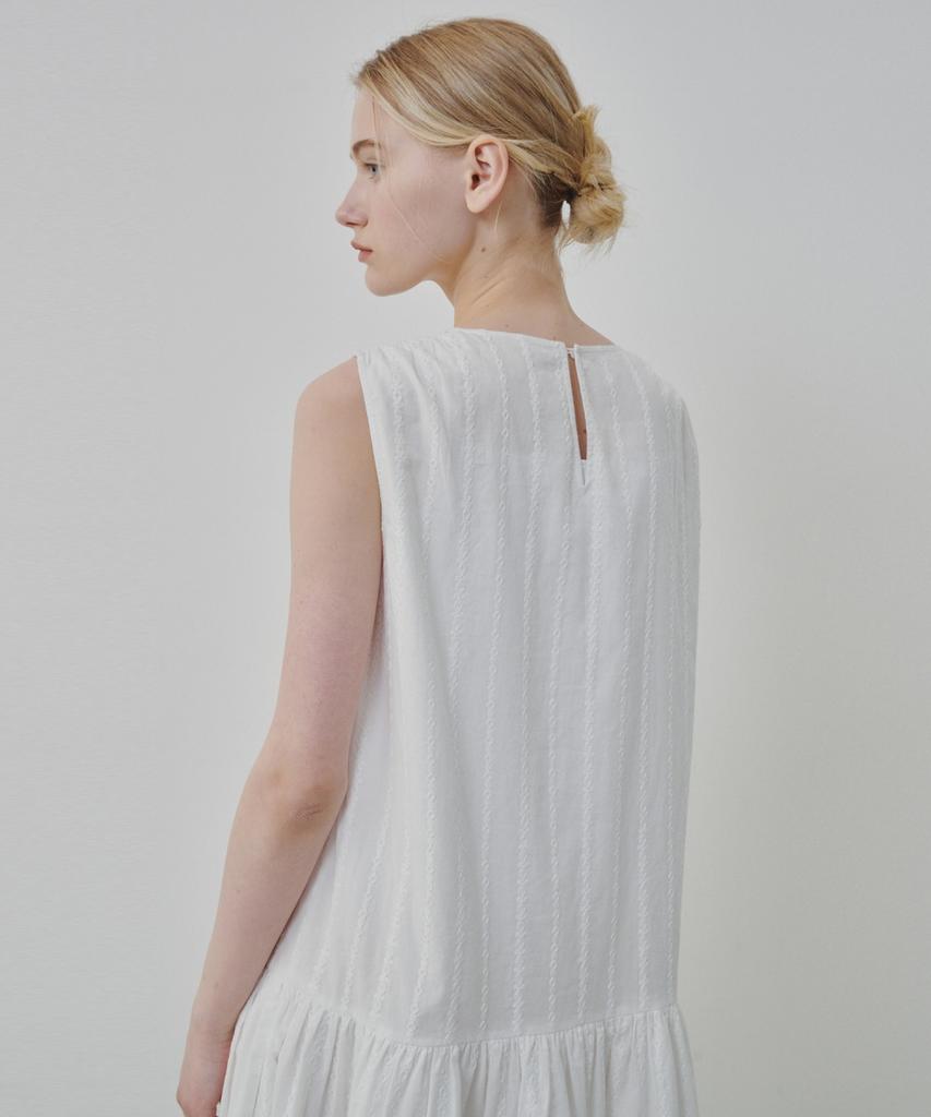 Ollibeudeollibeu Cotton Embroidered Raw Dress Oh6Mo5890