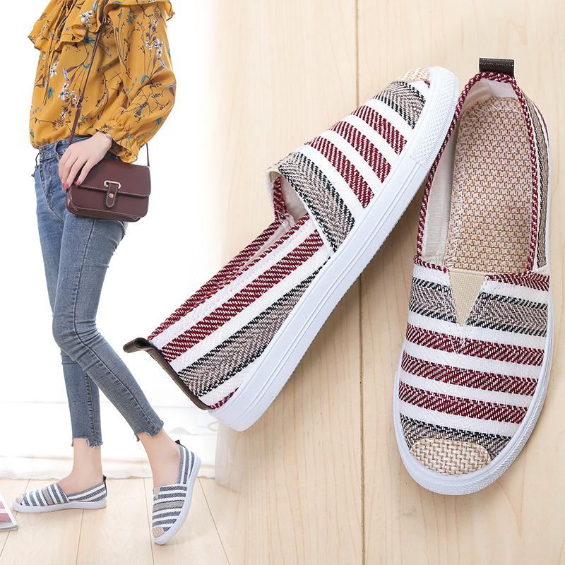 Fashion Shoes Women's Summer Mesh Breathable Flat Shoes Ladies Comfort Light Sneaker Socks Women Slip on Loafers