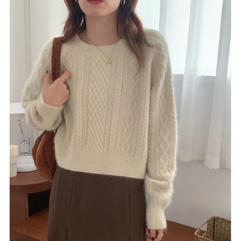 Premium Retro Sweater Women's Spring and Autumn New Soft Waxy Gentle Thickened Twist Knitted Sweater Short Top Women
