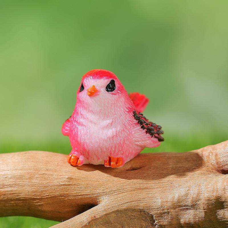 Moss Micro Landscape Succulent Accessories: Cute Cartoon Bird Resin Figurine for Gardening