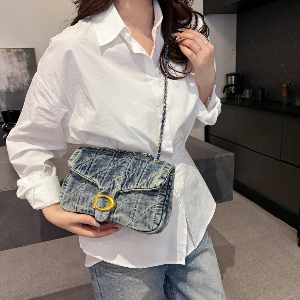 Borsa a tracolla in denim effetto invecchiato stile Hg Kg Retro per donna Nuova moda Estate 2026 Borsa a tracolla versatile da pendolare Borsa per telefono con catena Quotidiano Lavoro a