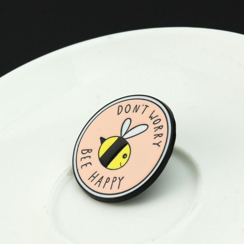 Unique Alloy Bees Brooch Pin Clothing Jewelry Accessories Eye Catching Corsage Pins Perfect Gift for Women Girl Children