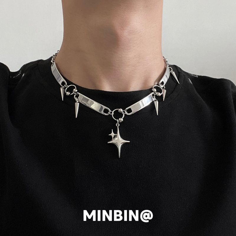 Rivet Necklace Metal Punk Style European and American Subculture Hot Girl Choker Necklace Niche Minimalist Style Clavicle Chain Trend