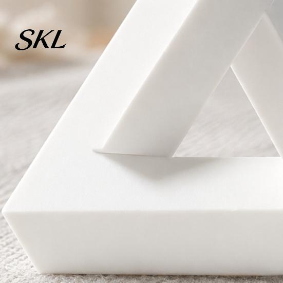 Abstract Triangle Art Sculpture, 3D Printed Optical Illusion Figurine, Minimalist Geometric Desktop Decoration for Living Room, Office, Shelf, Coffee