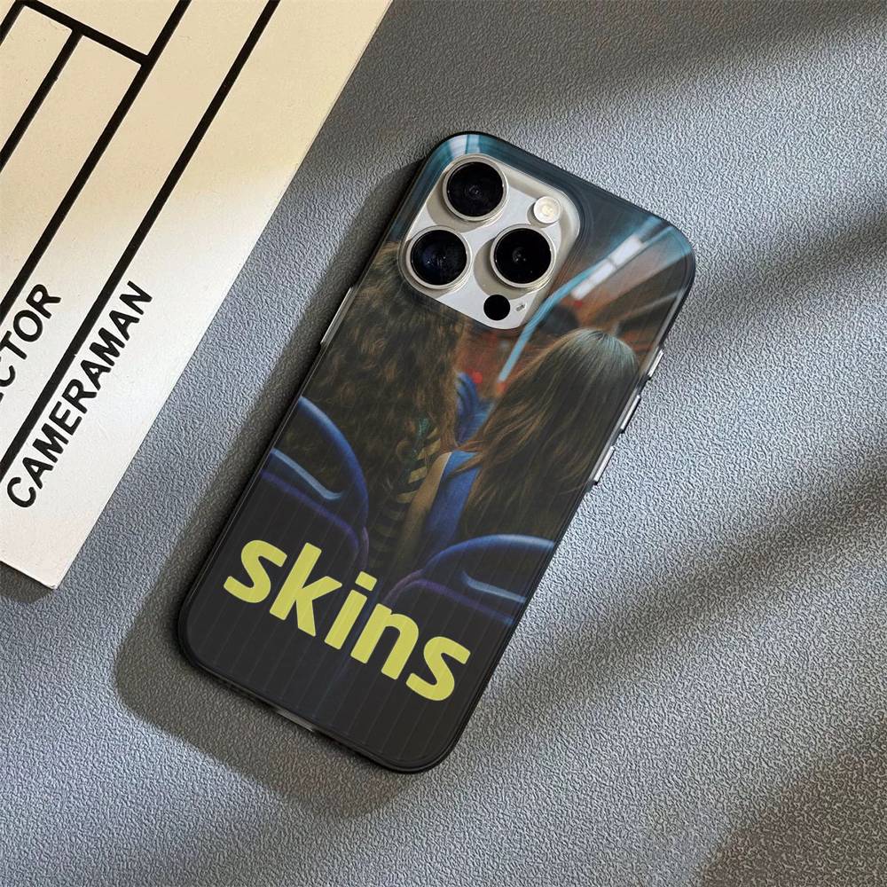 Skins Movie TV For Phone 17 16 15 14 13 12 11 Pro Max Plus Pro Air Phone Case Corrugated Stripe Back Cover