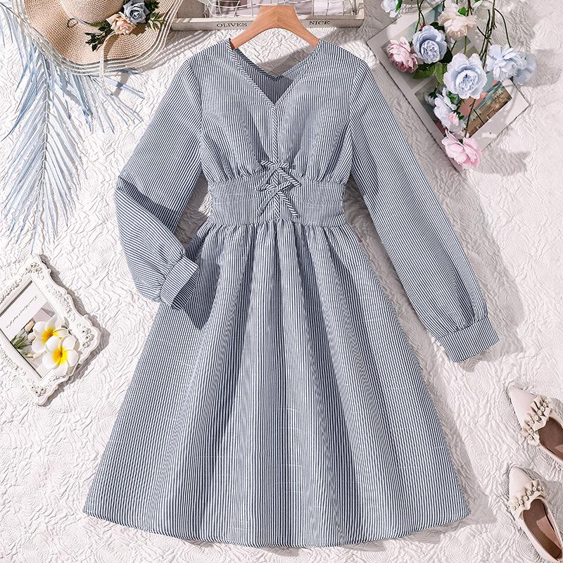 Girls' Fashion Dresses for Fall: Elegant Solid-Color V-Neck Striped Long-Sleeve Dress with Bow