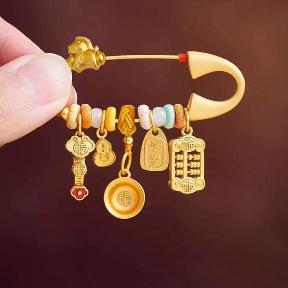 Horse Year Lucky Pins Gold Color Sand-plated Ornaments Fashion Guardian Brooch Pregnant Women