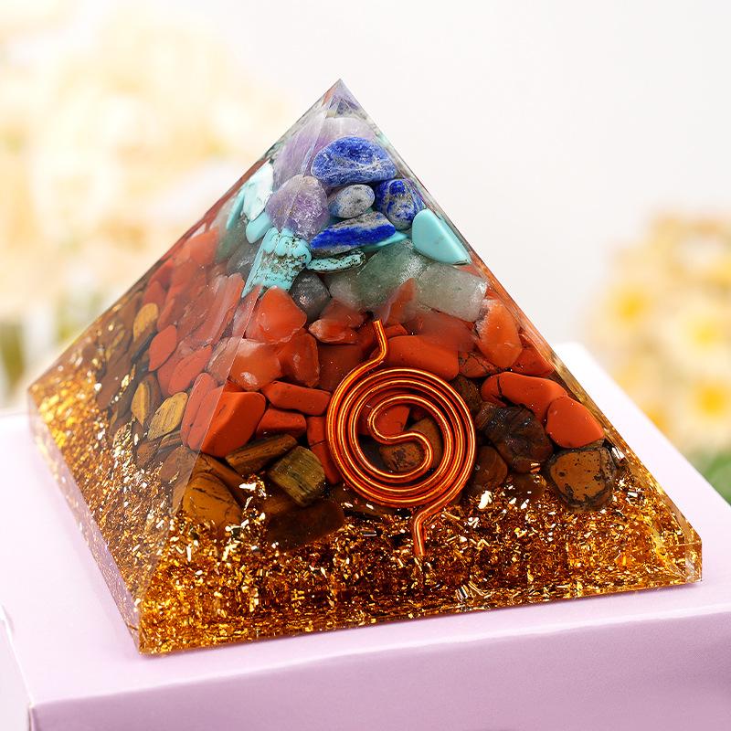 6.5cm Pyramid Resin Crystal Epoxy Glue Crafted Hirback Pattern Home Crafts Desktop Office Decorations Gifts