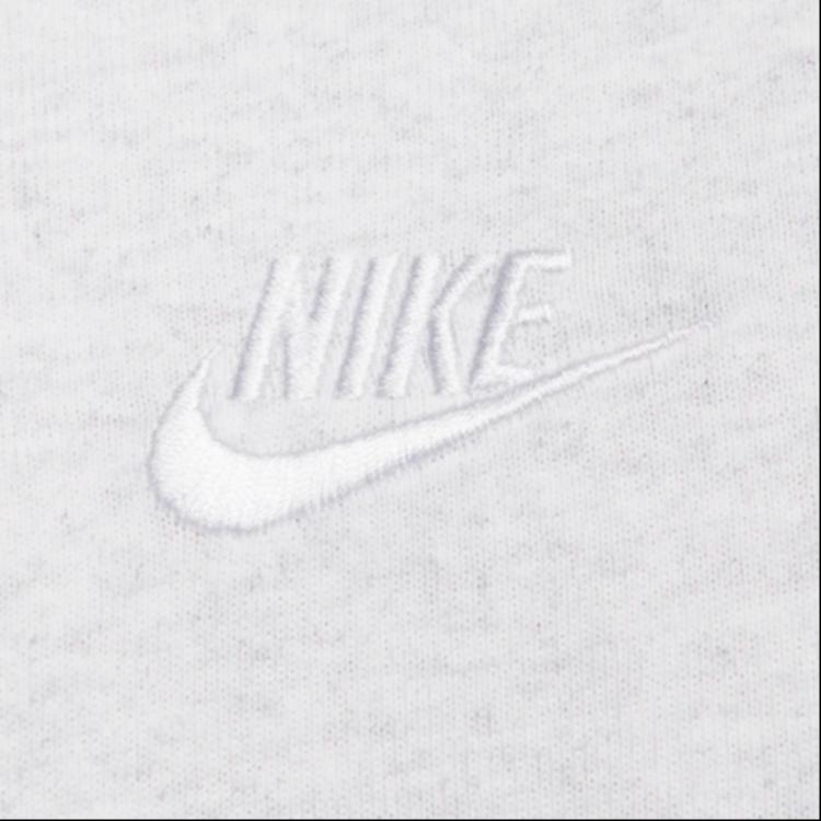 Nike Abbigliamento sportivo Essenziali Premium Logo Ricamato Vestibilità Larga T-shirt Sportiva Uomo Top Betulla-Melange DO7393-051