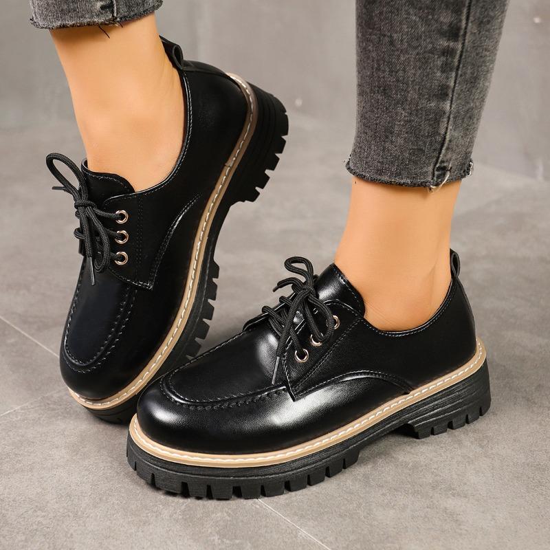 Large-sized Women's Shoes for Autumn Thick-soled Versatile Patent Leather Single Shoes Lofu Shoes