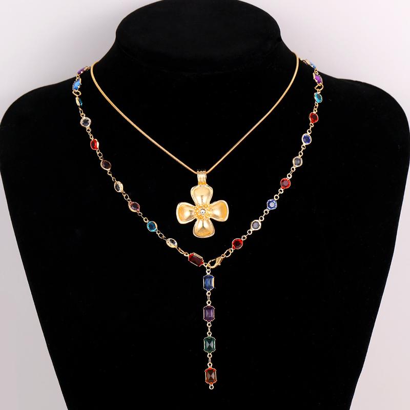 Luxury Colorful Crystal Tassel Necklace For Women Exquisite Flower Shiny Rhinestone Choker Bohemian Vacation Party Jewelry Gift