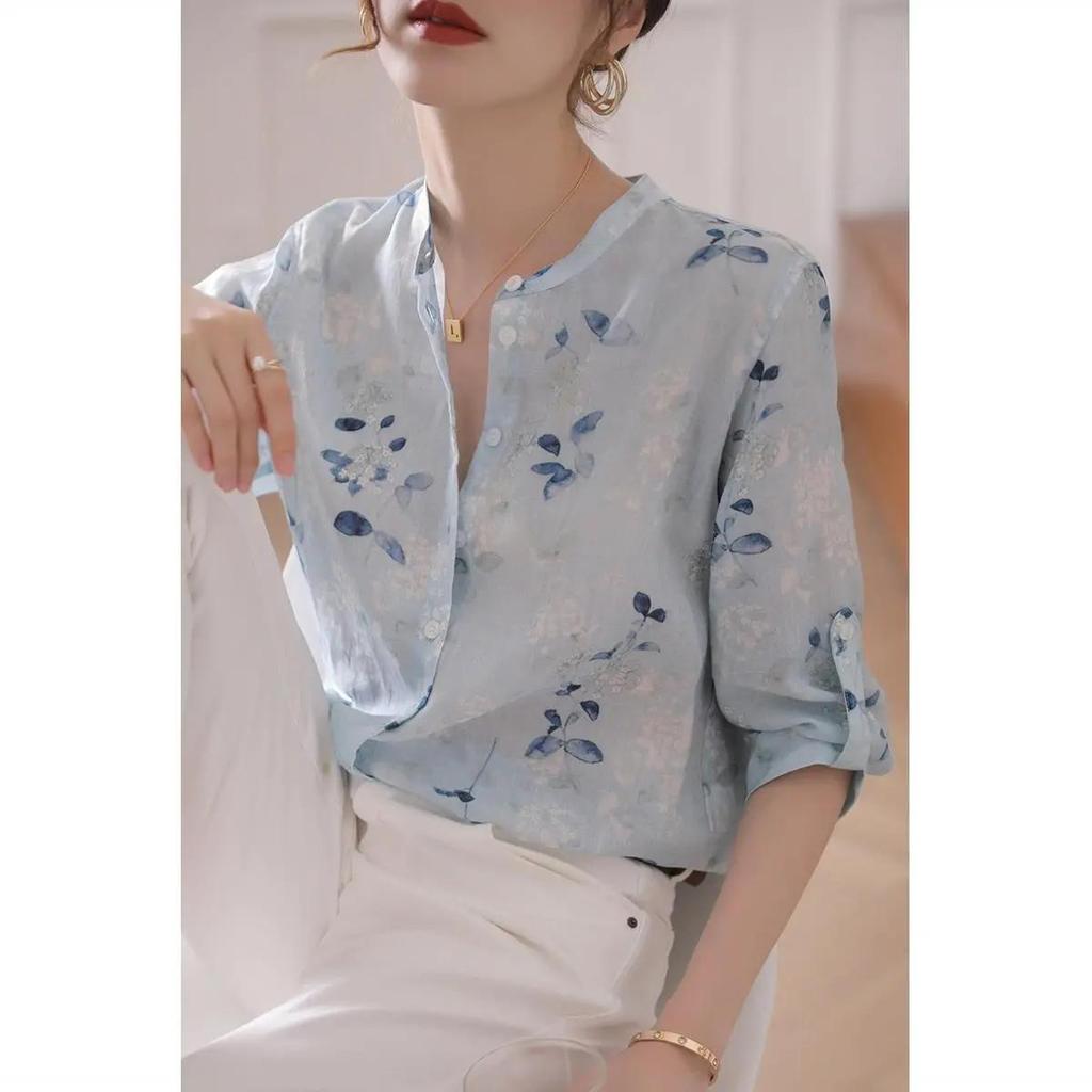 Damen Sommer Bluse mit sieben geteilten Ärmeln, frisch, dünn, altersbeständig, einfaches Pendler-Knopfoberteil