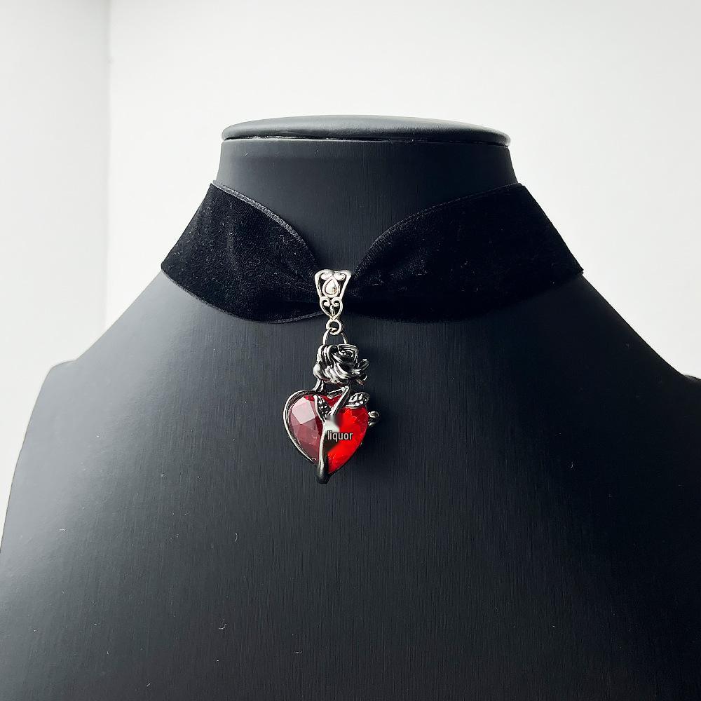 Gothic Punk Velvet Rose Cross Heart Choker Necklace - Y2K Retro Style