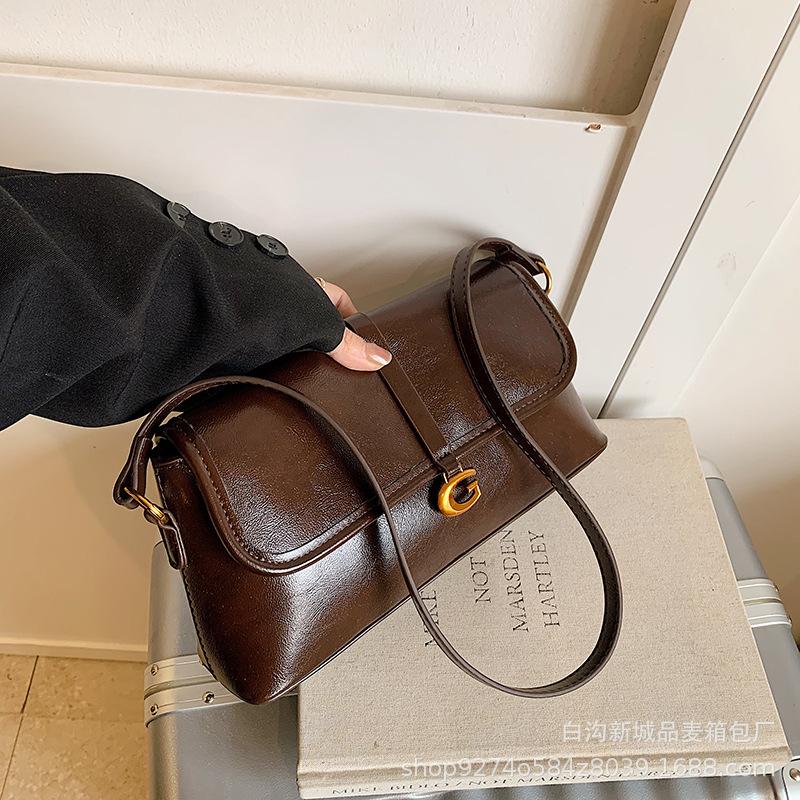 Premium texture fashionable versatile small bag women's 2025 new trendy temperament underarm bag retro shoulder baguette small bag