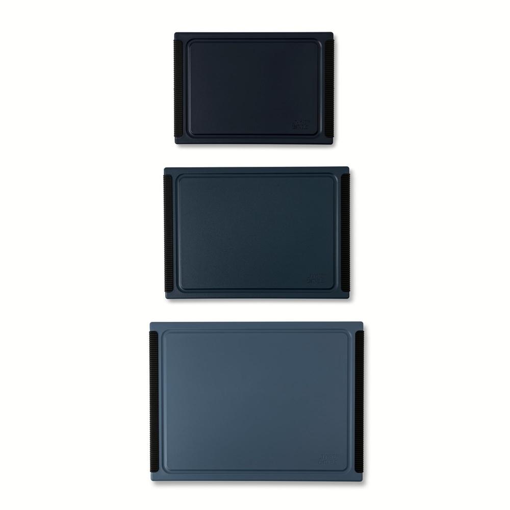 

Durable 3-Piece Cutting Boards Non-Slip Design Juice Grooves Dual-Sided Kitchen Prep Tool Set United States