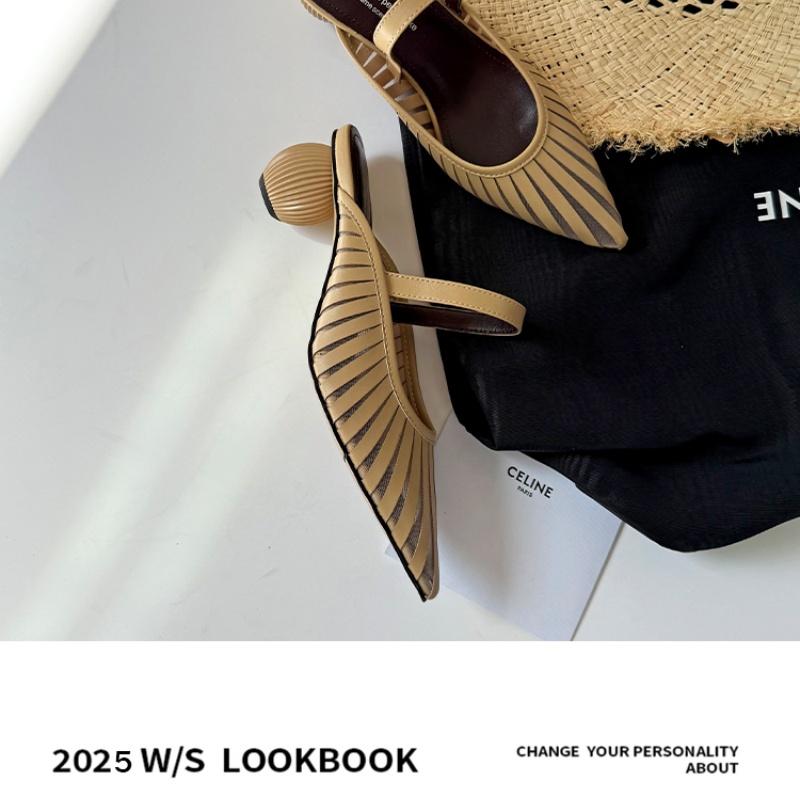 Fashion 2025 New Summer Women Mules Women Shoes Cover Toe Wedges Slippers Belt Buckle Pointed Toe Women Sandals Modern Slippers