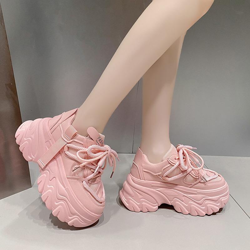 Fashion Women Platform Casual Breathable Mesh Shoes 2024 New Summer Chunky Sneakers 8CM Wedges Hidden Heels Hollow Leisure Shoes Woman